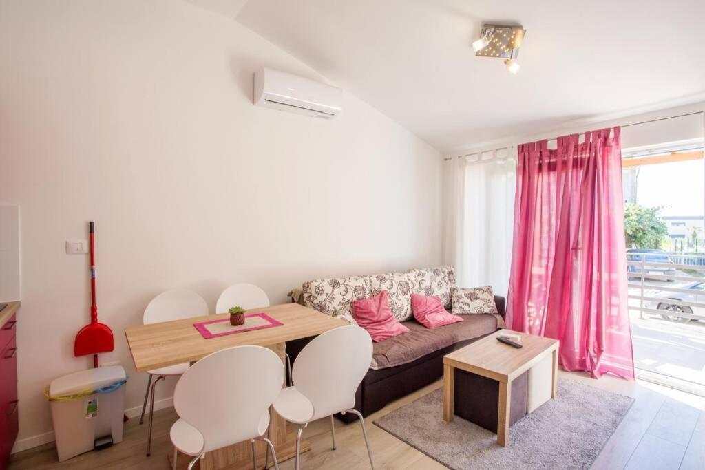 Apartman Cone Пула Экстерьер фото
